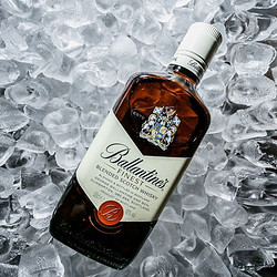 Ballantine's 百龄坛 特醇苏格兰威士忌 40%vol 500ml 绝对伏特加 40%vol 500ml市场价多少钱？