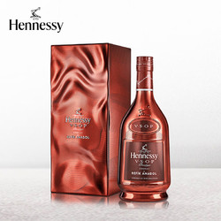 Hennessy 轩尼诗 Refik Anadol特别版 V.S.O.P 干邑白兰地 40%vol 700ml 礼盒装市场价多少钱？