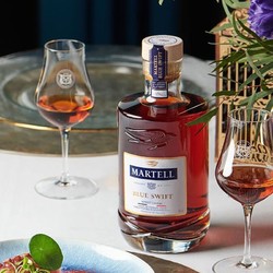 MARTELL 马爹利 法国 干邑白兰地 洋酒 马爹利蓝淬燕 700ml包邮价多少钱？