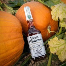 EVAN WILLIAMS 爱威廉斯白标波本威士忌电商卖多少钱？